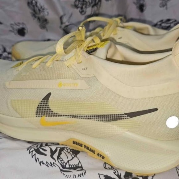 Nike Men's Pegasus Trail 5 GORE-TEX Running Shoes Alabaster Size 10.5 - Picture 2 of 9